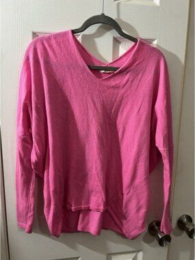 HYPED UNICORN Oversize Sweater‎ Womens Sz S/M Boutique Designer Pink
